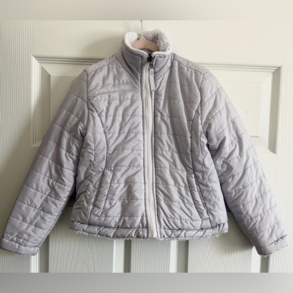 C&C California Girl’s Light Purple Reversible Puffer Jacket. Size 5